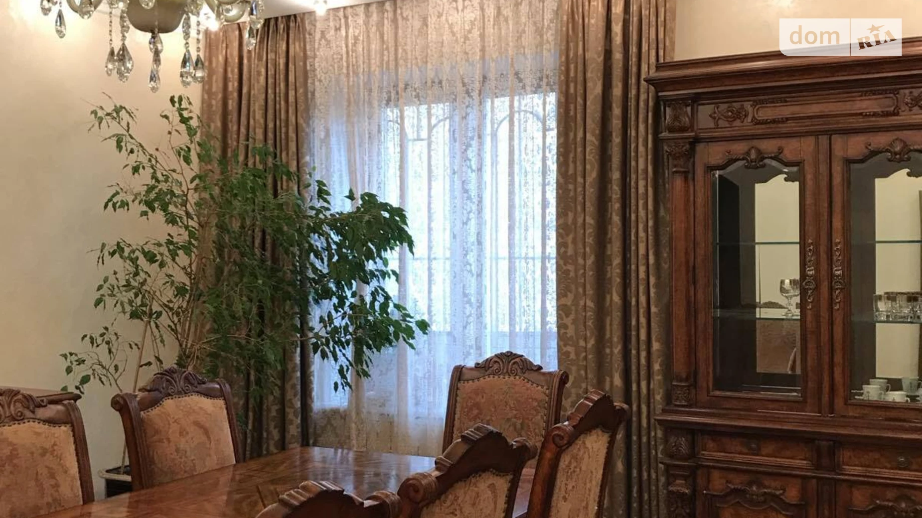 Продается дом на 3 этажа 605 кв. м с балконом, цена: 520000 $ - фото 3