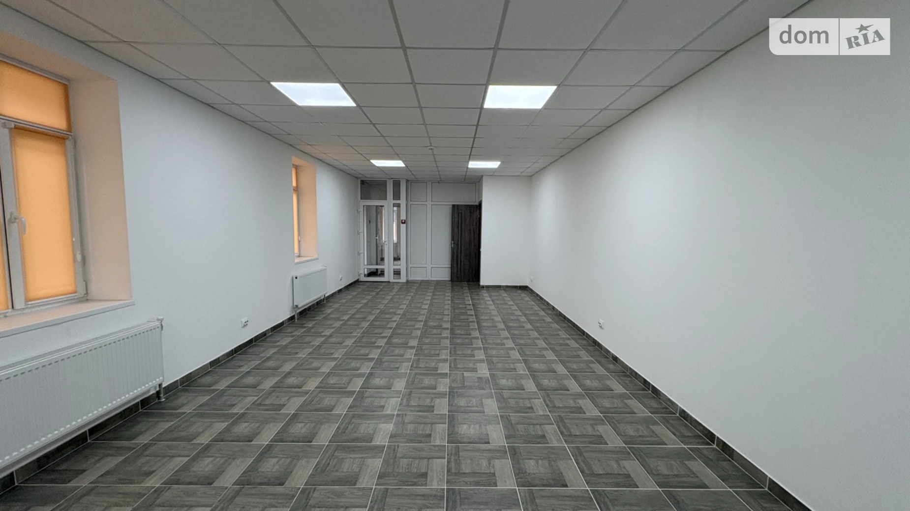 Сдается в аренду офис 65 кв. м в бизнес-центре, цена: 700 $ - фото 3
