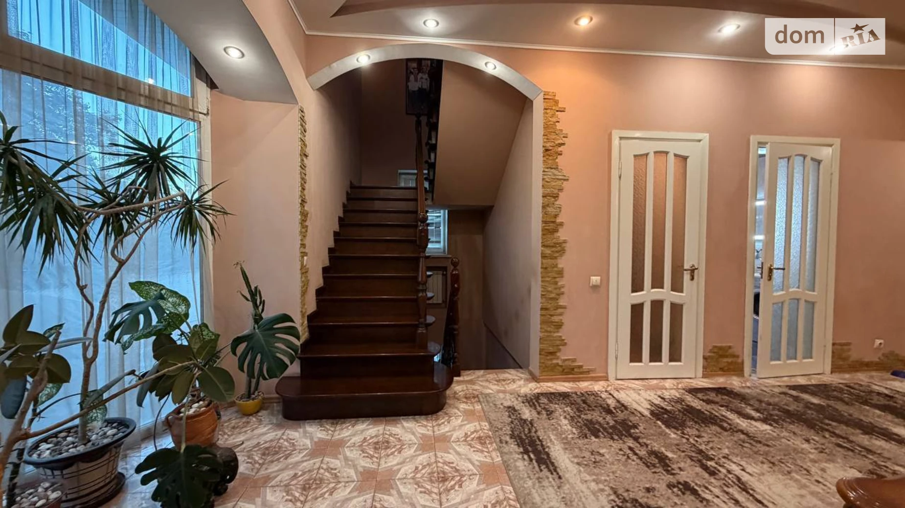 Продается дом на 2 этажа 290 кв. м с беседкой, цена: 349000 $ - фото 5