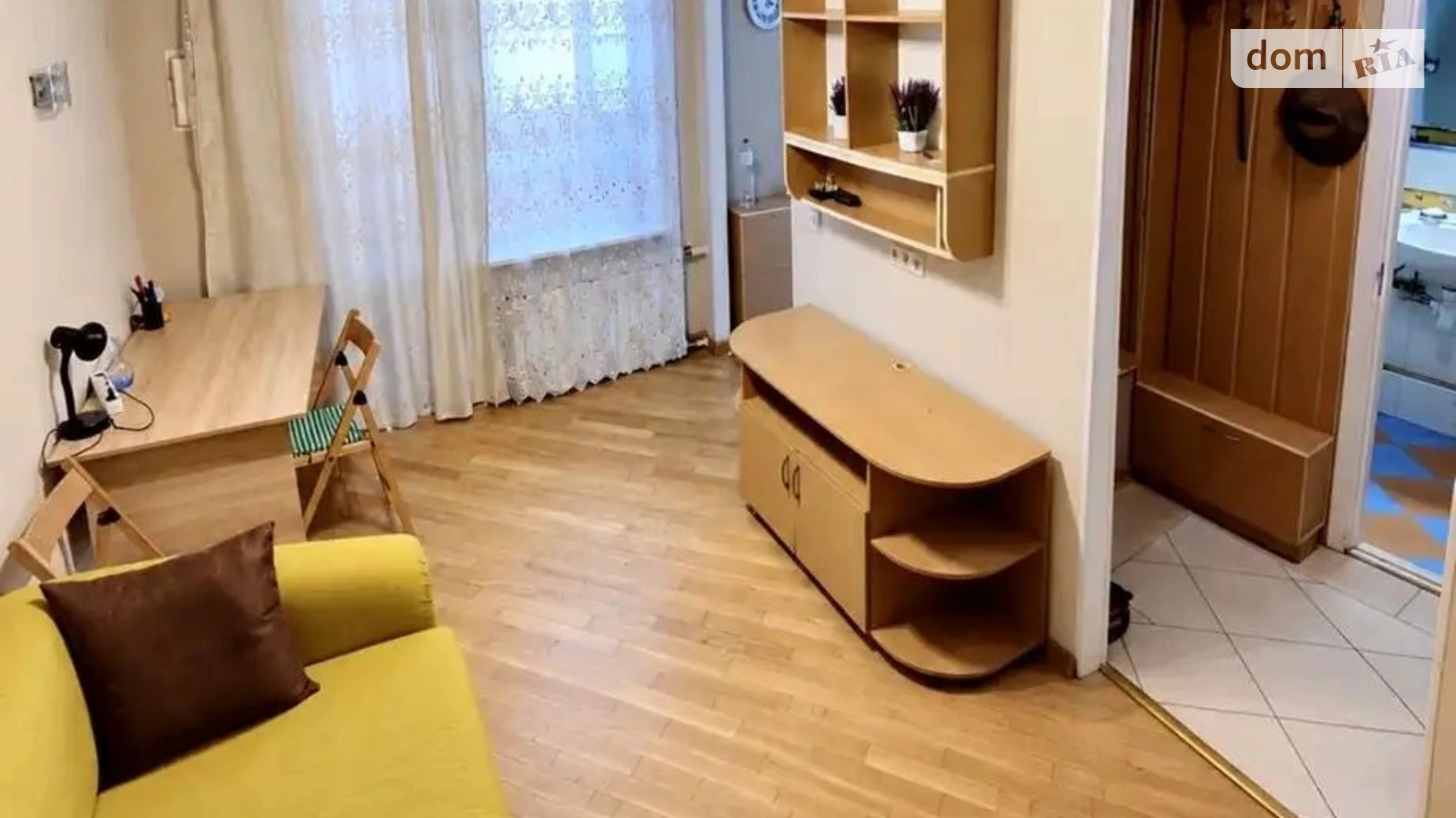 Продается 1-комнатная квартира 27 кв. м в Киеве, ул. Владимирская, 89 - фото 2