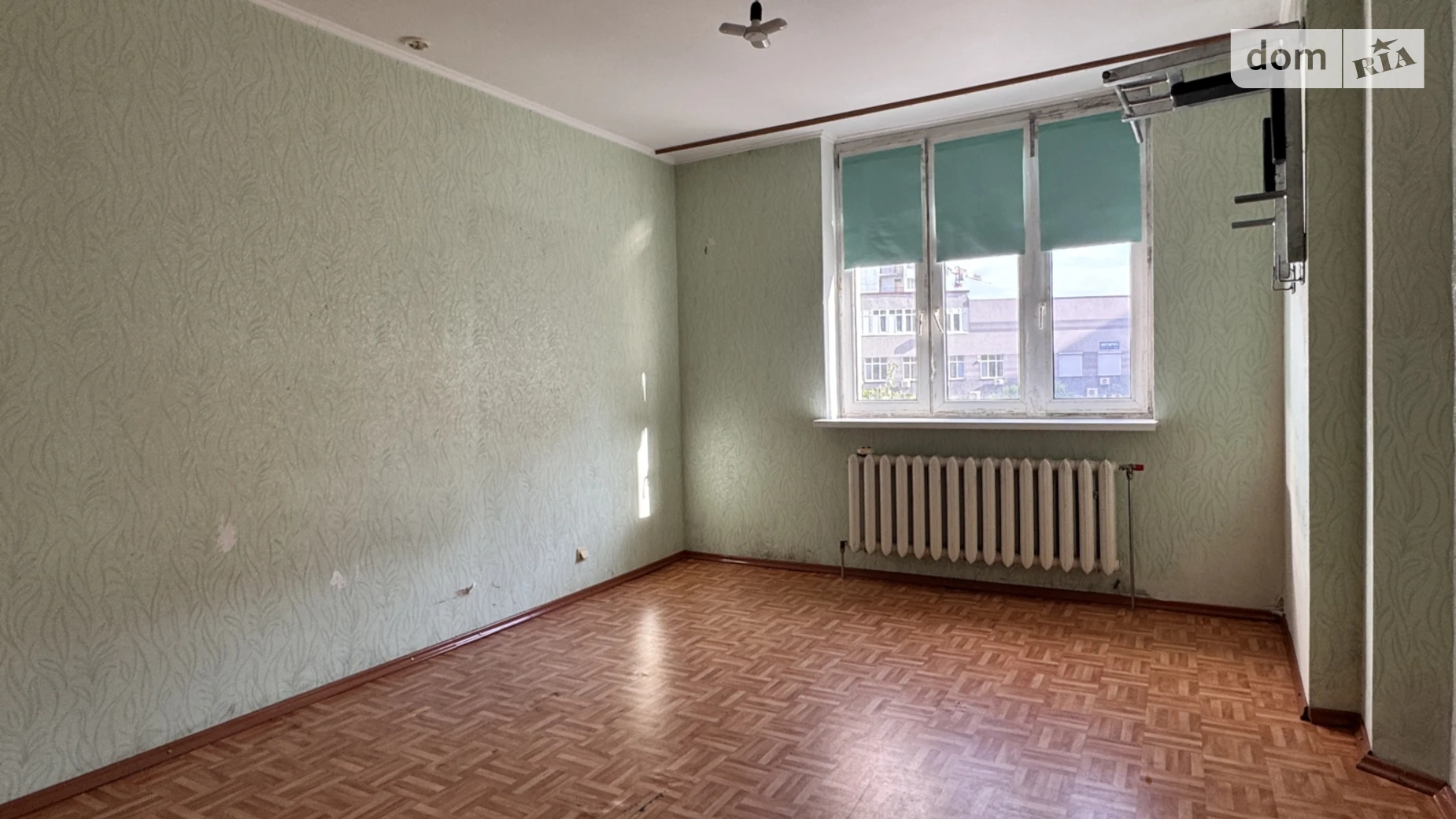 Продається 2-кімнатна квартира 97.4 кв. м у Києві, вул. Срібнокільська, 1 - фото 4