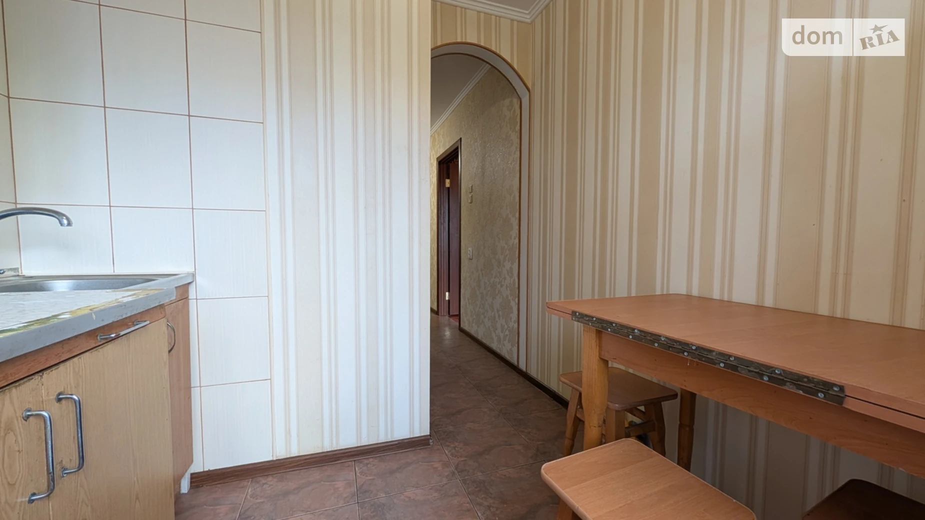 Продается 3-комнатная квартира 62.3 кв. м в Чернигове, ул. Соборности(Доценко), 17Б - фото 3