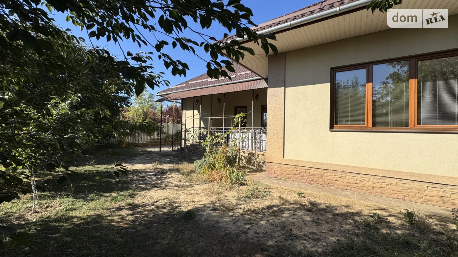 Сдается в аренду дом на 2 этажа 170 кв. м с садом, цена: 2700 $ - фото 2