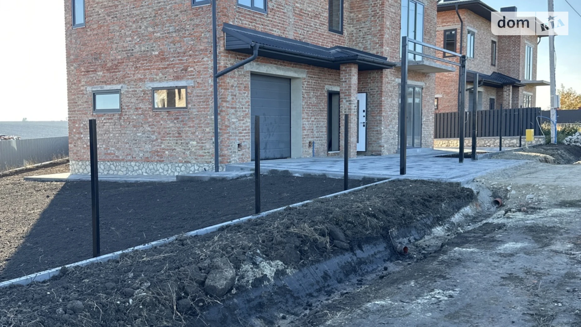 Продается дом на 2 этажа 120 кв. м с беседкой, цена: 126000 $ - фото 2