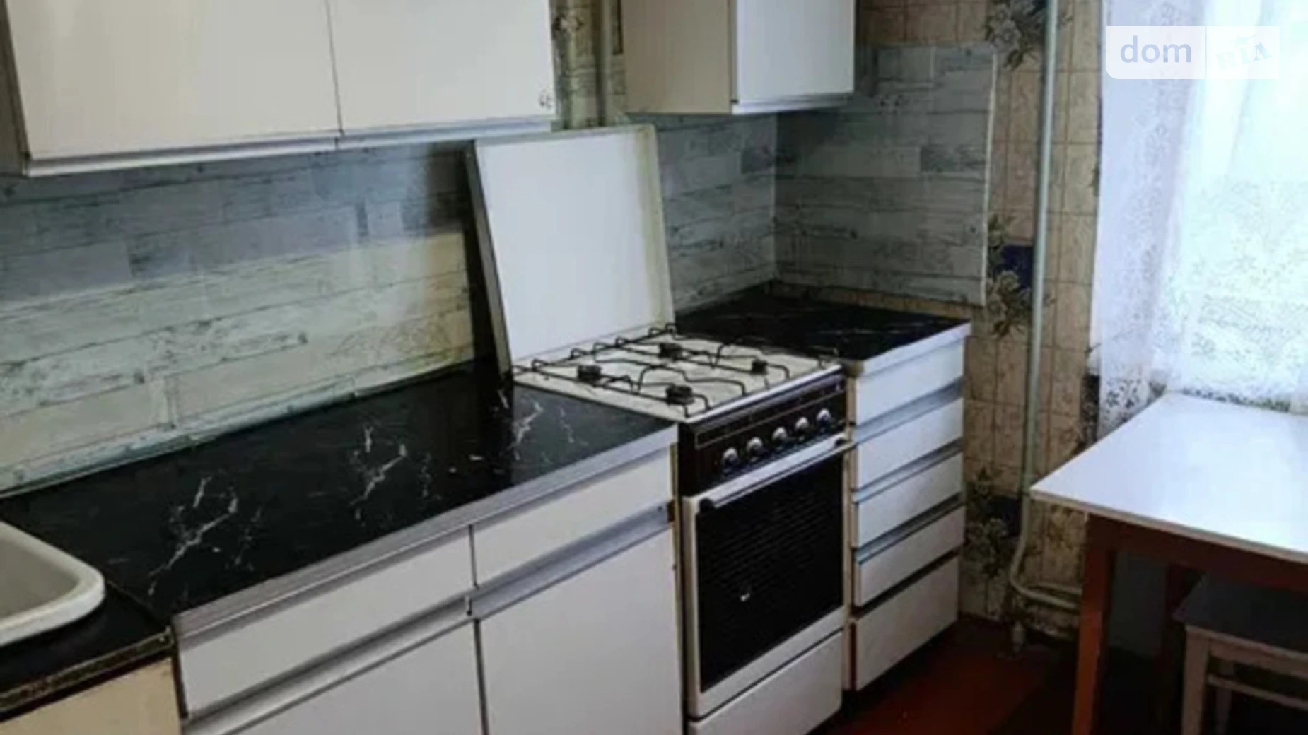 Продается 1-комнатная квартира 37 кв. м в Чернигове, ул. Мстиславская - фото 3