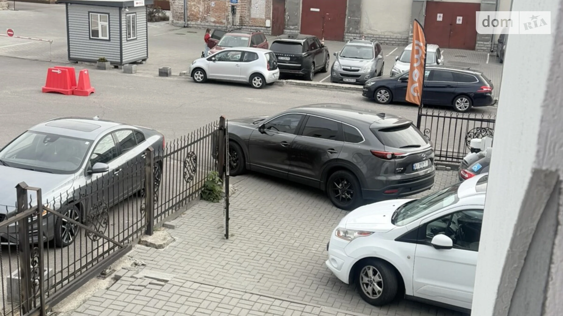Сдается в аренду офис 55 кв. м в бизнес-центре, цена: 900 $ - фото 4