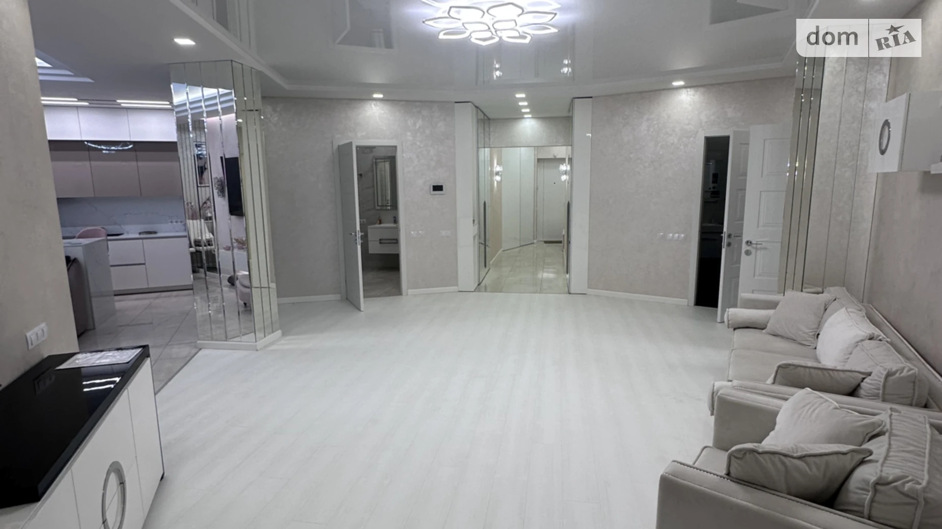 Продається 4-кімнатна квартира 228 кв. м у Харкові, пров. Отакара Яроша, 20 корпус 1 - фото 5