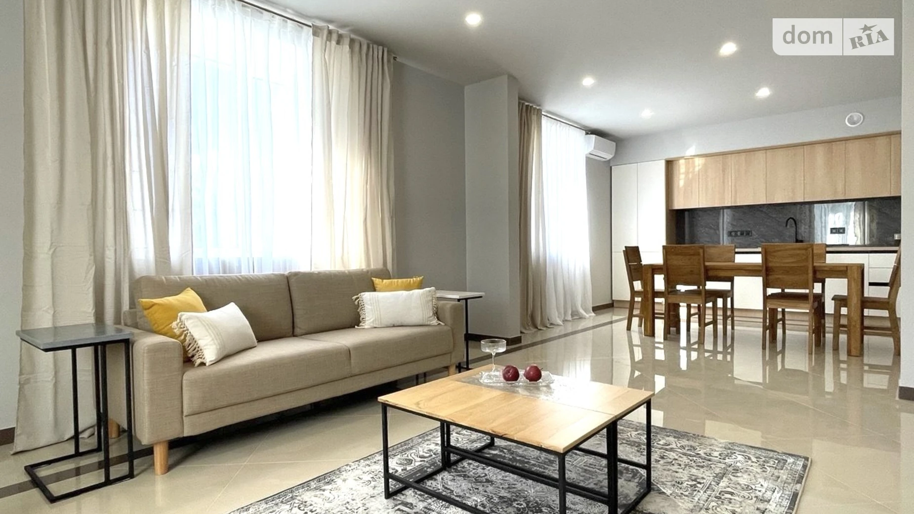 Сдается в аренду дом на 4 этажа 340 кв. м с гаражом, цена: 3200 $ - фото 2