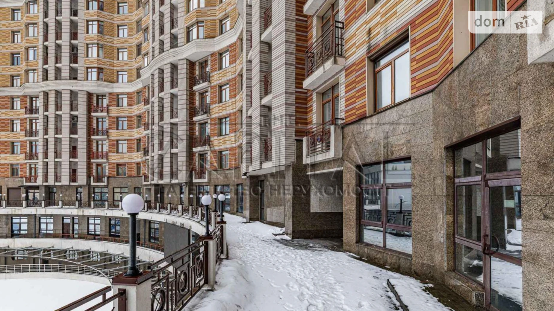 Продается помещения свободного назначения 683.9 кв. м в 20-этажном здании, цена: 1150000 $ - фото 4