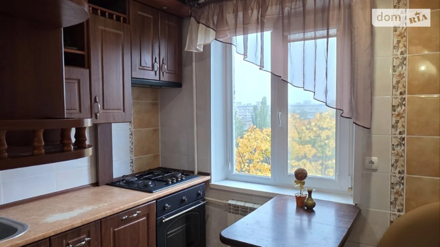 Продается 3-комнатная квартира 62 кв. м в Киеве, просп. Леся Курбаса(50-летия Октября), 12Б - фото 2