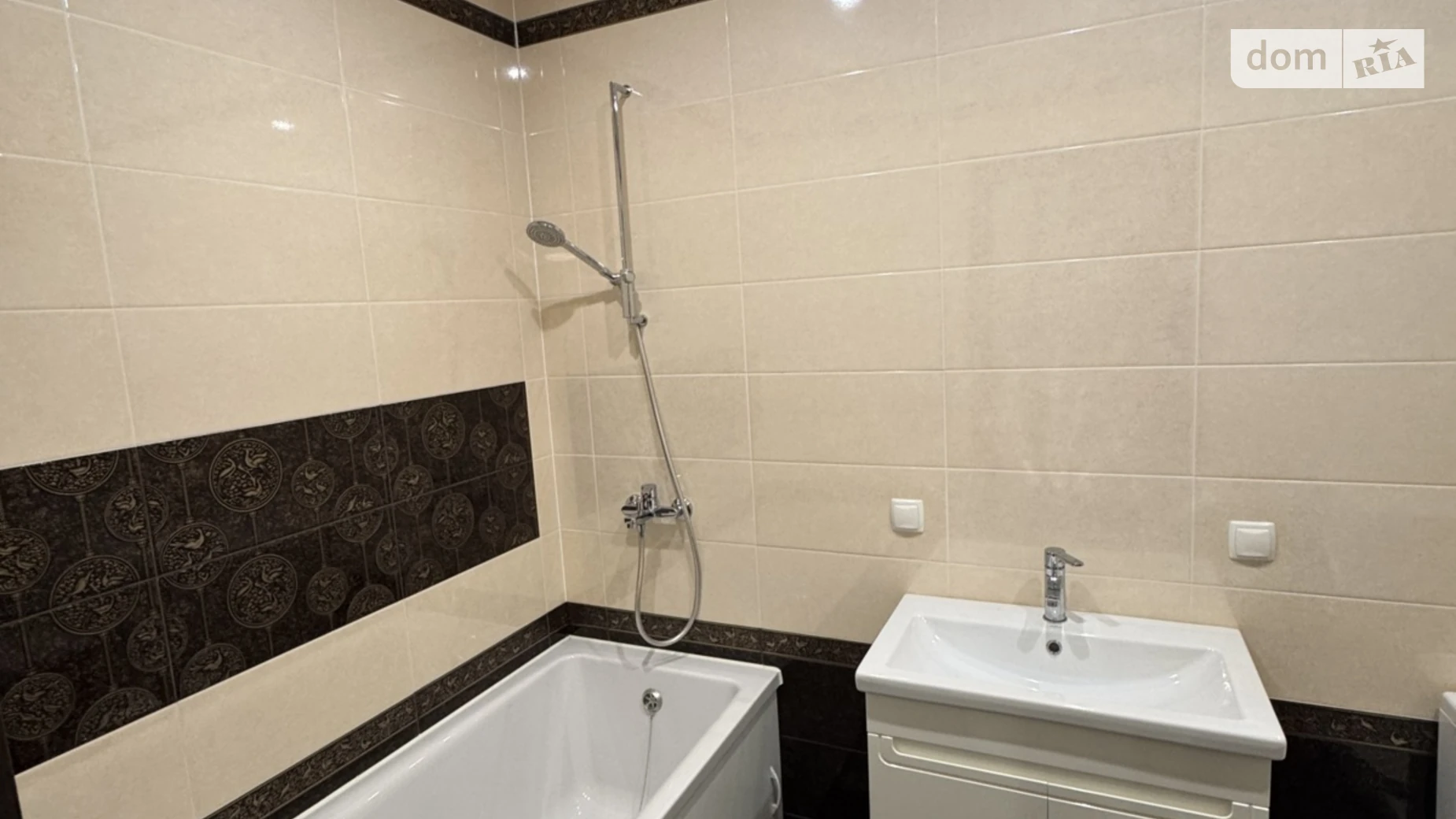 2-кімнатна квартира 79.6 кв. м у Тернополі, цена: 105000 $ - фото 5
