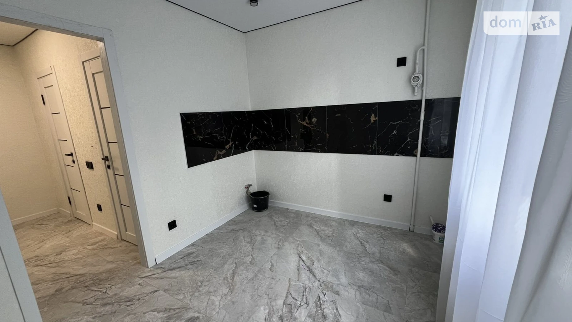 Продается 3-комнатная квартира 70.5 кв. м в Хмельницком, цена: 82500 $ - фото 4