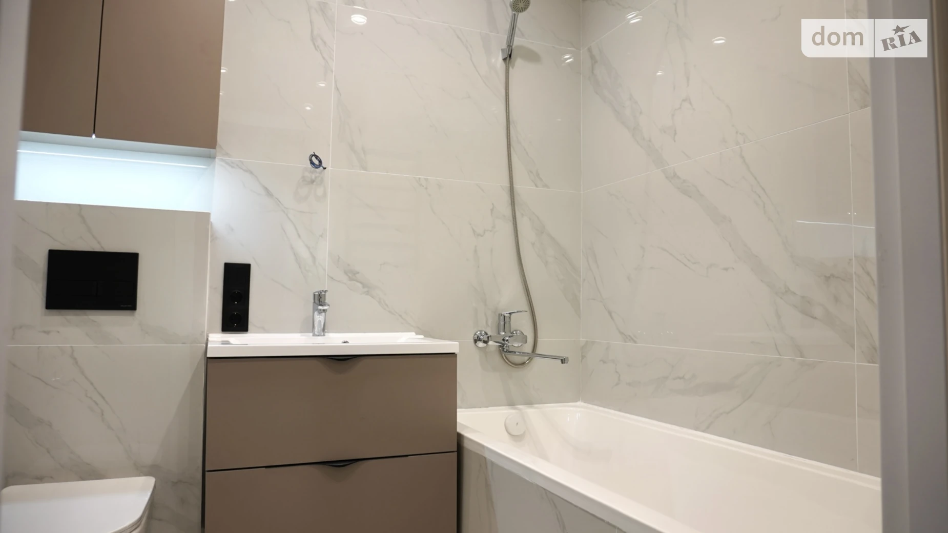 Продается 1-комнатная квартира 45.1 кв. м в Хмельницком, цена: 68500 $ - фото 2