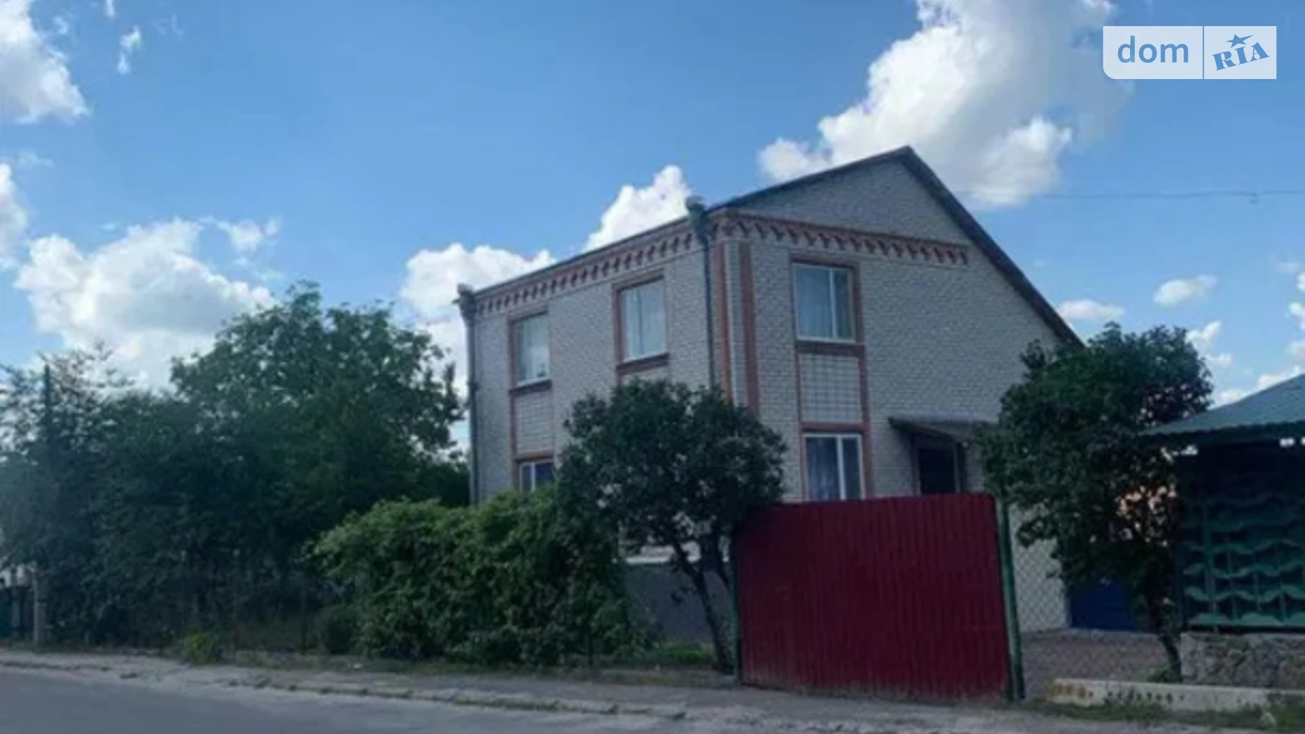 Продается дом на 2 этажа 180 кв. м с верандой, цена: 100000 $ - фото 2