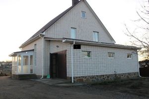 Продается дом на 2 этажа 154 кв. м с бассейном