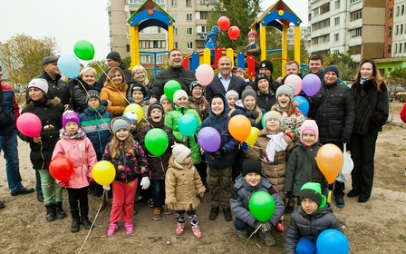 Компания DIM открыла современную площадку для детей Деснянского района