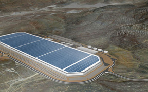 Самые удивительные строения мира: Компания Tesla и ее «Гигафабрика-1»