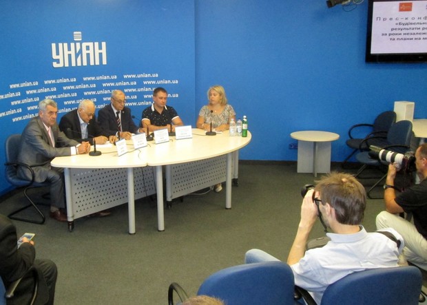 Юрій Пелих: “Будівництво — це локомотив економіки”