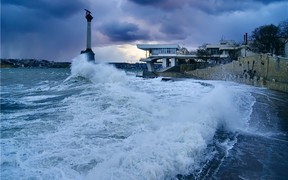 Жителей Крыма призывают скинуться на строительство Керченского моста