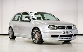 20-річний Golf GTI четвертого покоління продали дорожче за новий