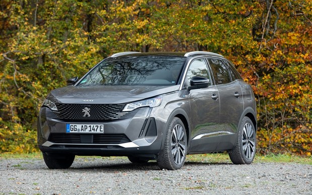 300-сильный Peugeot 3008 с полным приводом уже в Украине. Сколько гривен?