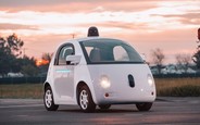 Беспилотные электромобили Google будут подзаряжаться на ходу