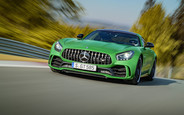 Халк крушить! Новый Mercedes-AMG GT R