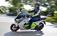 Тест-драйв макси-скутера BMW C evolution