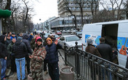 Владельцы авто на иностранной регистрации блокируют центр Киева