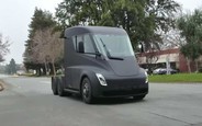 Видео: грузовик Tesla Semi жжет резину... но не бензин