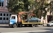 В Киеве на эвакуаторе увозят по 11 машин в день