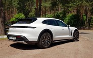 Новий Porsche Taycan Cross Turismo вже в Україні. Скільки?