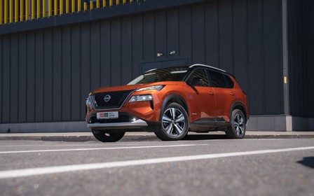 Тест-драйв Nissan X-Trail e-Power e4orce. Це ж зовсім інша річ!