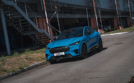 Тест-драйв Ford Mustang Mach-E GT. Бій за право бути «Мустангом»