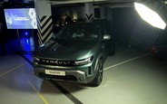 Новий Duster нарешті прибув до України! І не лише він...