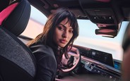 Новий Peugeot 3008: як працює панорамний цифровий кокпіт?