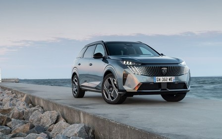 Автомобіль тижня: Peugeot 5008