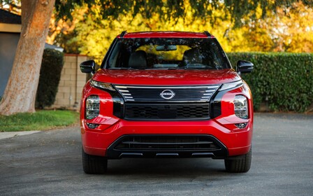 Це перший кросовер Nissan з підзарядною гібридною установкою! Але є нюанс...