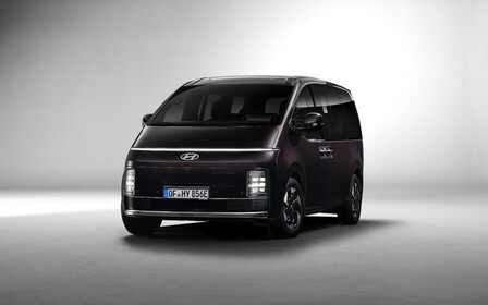 Hyundai Staria додає до лінійки силових агрегатів електромотор