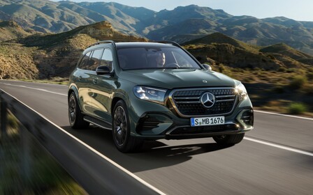 Зарано для пенсії? Mercedes-Benz GLS продовжить кар’єру після оновлення Зарано для пенсії? Mercedes-Benz GLS продовжить кар’єру після оновлення