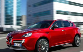 Alfa Romeo разрабатывает два новых кроссовера