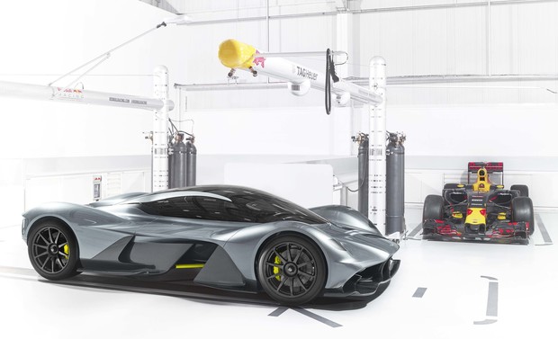 Aston Martin и Red Bull представили свой совместный суперкар
