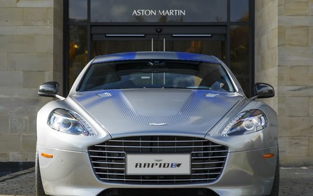 Aston Martin Rapide перевели на электротягу