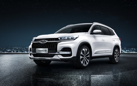 Автомобиль недели. Chery Tiggo 8. Цеплялся к старшим