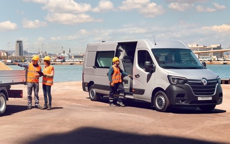 Автомобиль недели. Renault Master