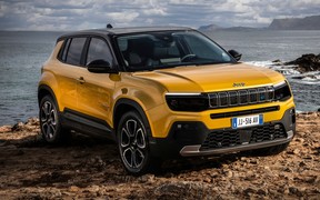 Автомобіль тижня. Jeep Avenger