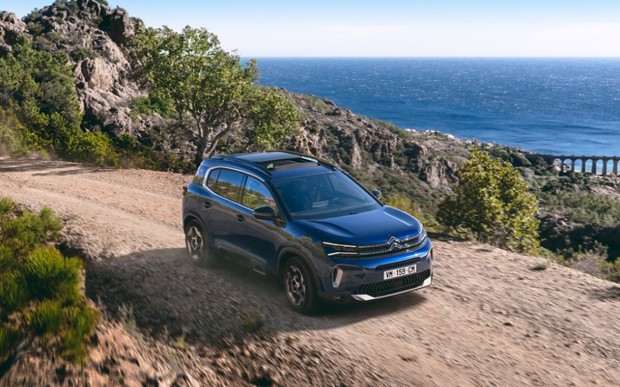 Автомобіль тижня. Оновлений Citroen C5 Aircross