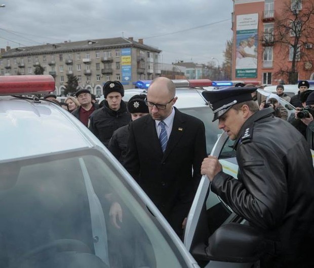 Автопарк полиции пополнился новыми машинами