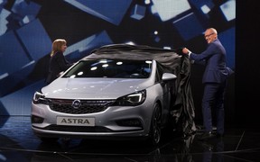 Автосалон во Франкфурте 2015: Новый Opel Astra набрал 30 тыс. заказов