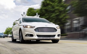 Без руля: Ford развернет производство беспилотников в 2021 году